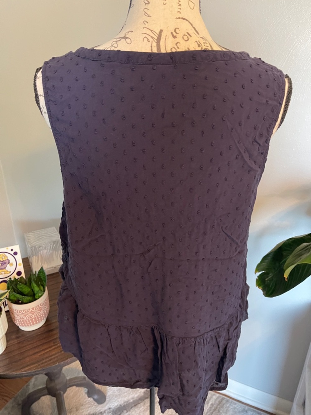 Merona Navy Swiss Dot Sleeveless Peplum Blouse Size Medium Boho Top - Picture 3 of 5